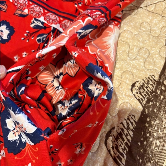 New York & Company red floral dress women’s size small - Picture 6 of 10